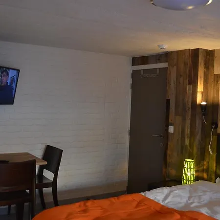 Les D'elza B&B 무스크론