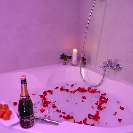 Les D'elza Bed & Breakfast Moeskroen